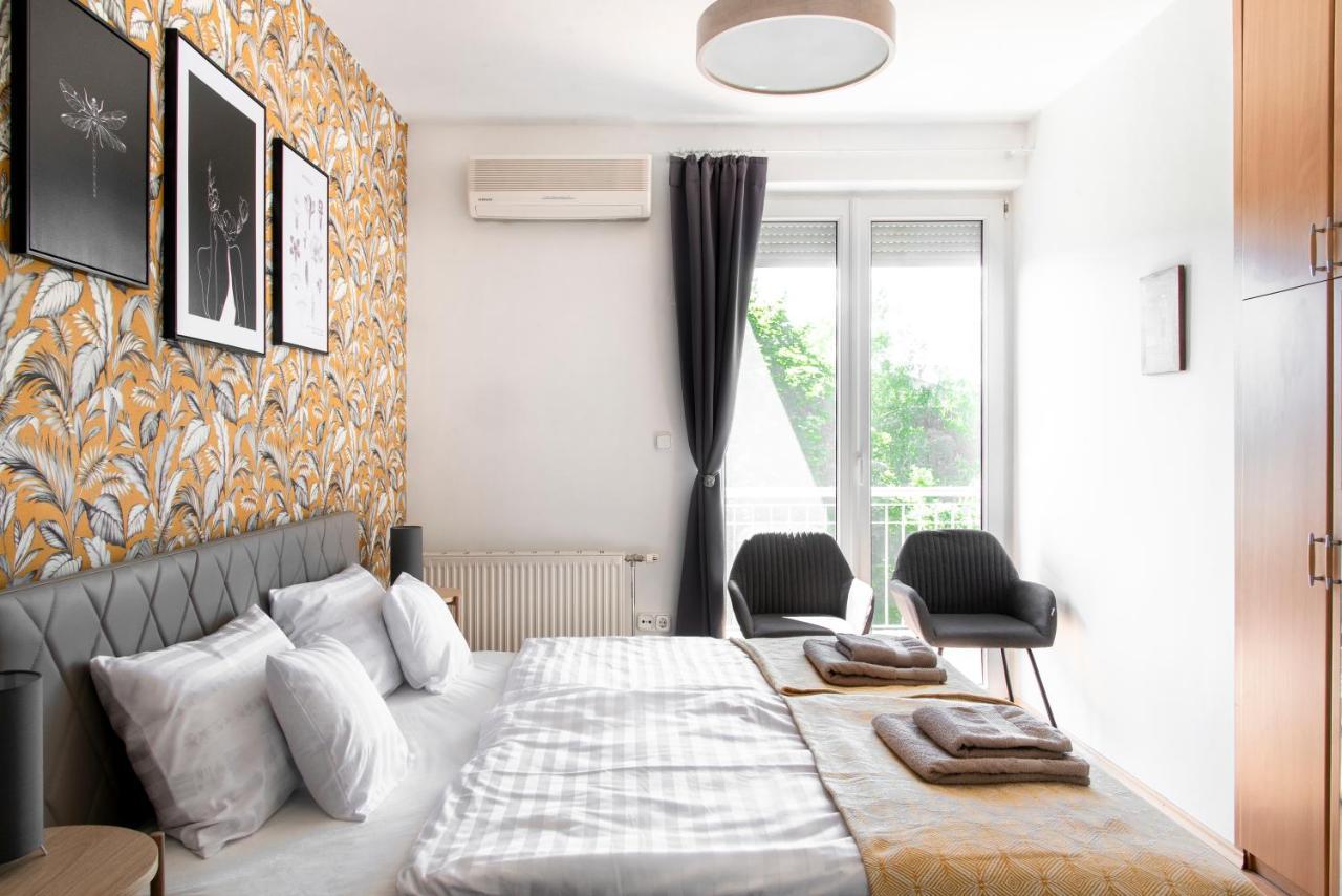 Balaton Lakeside Residence Siofok Exterior photo